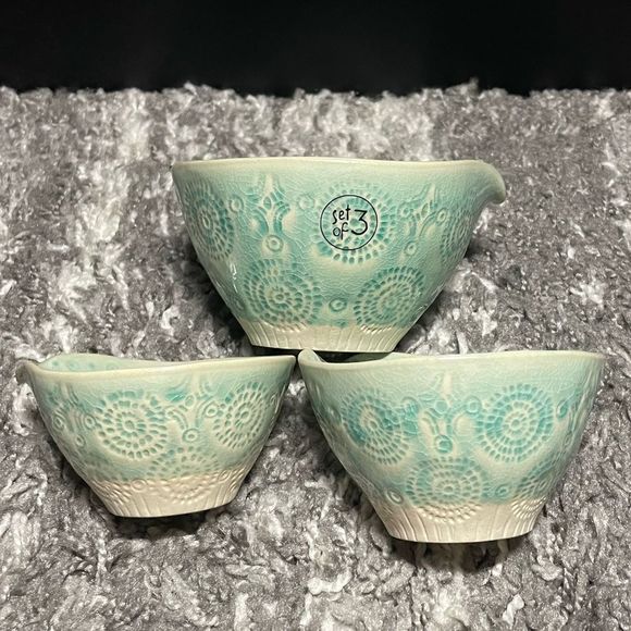 NIB Anthropologie Old Havana Measuring Cups -Set of 3 - Picture 1 of 7